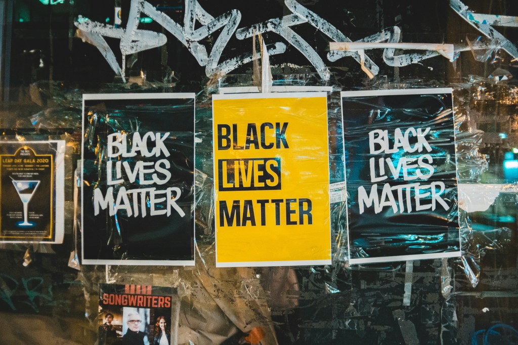 Learning from the Movement for Black Lives: Horizons of Racial Justice for Comparative and International&nbsp;Education