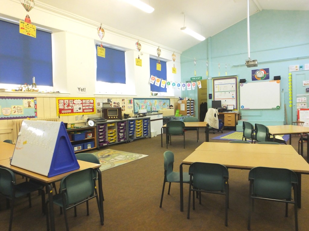 ‘Deep Understanding’ for Anti-Racist School Transformation: School Leaders’ Professional Development in the Context of Black Lives&nbsp;Matter